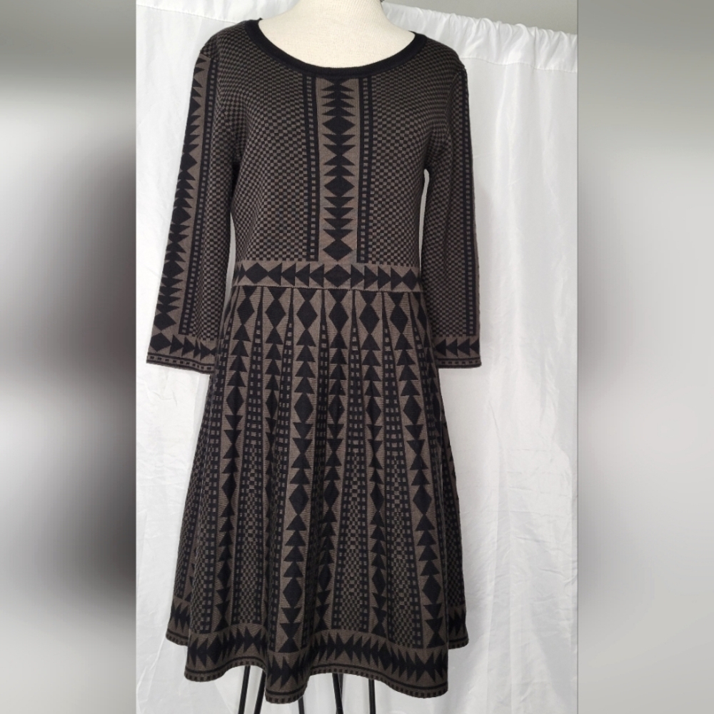 Nina Leonard Patterned Long Sleeve Midi Black & Green Dress Size Large